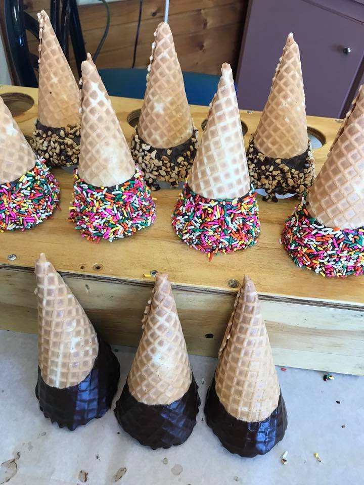 scoops cones