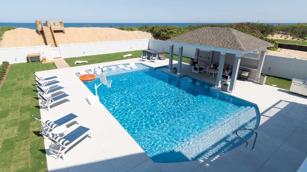 EC4 vacation home pools