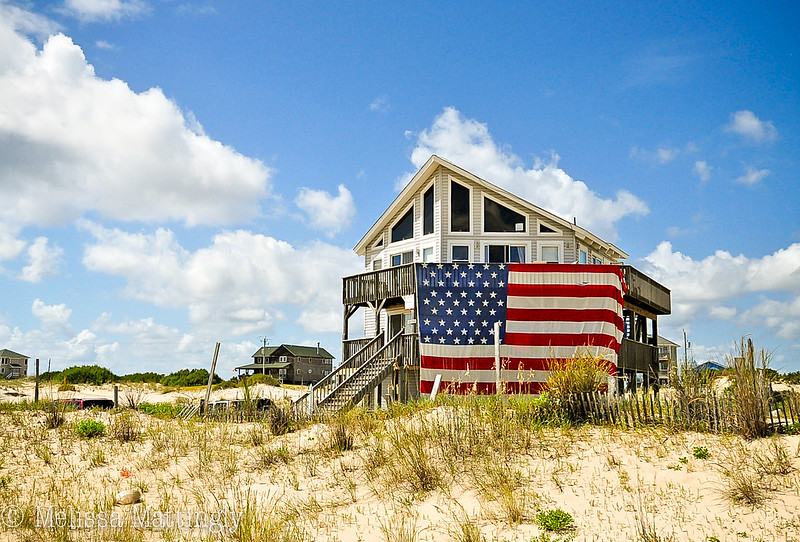 4x4 beach house flag