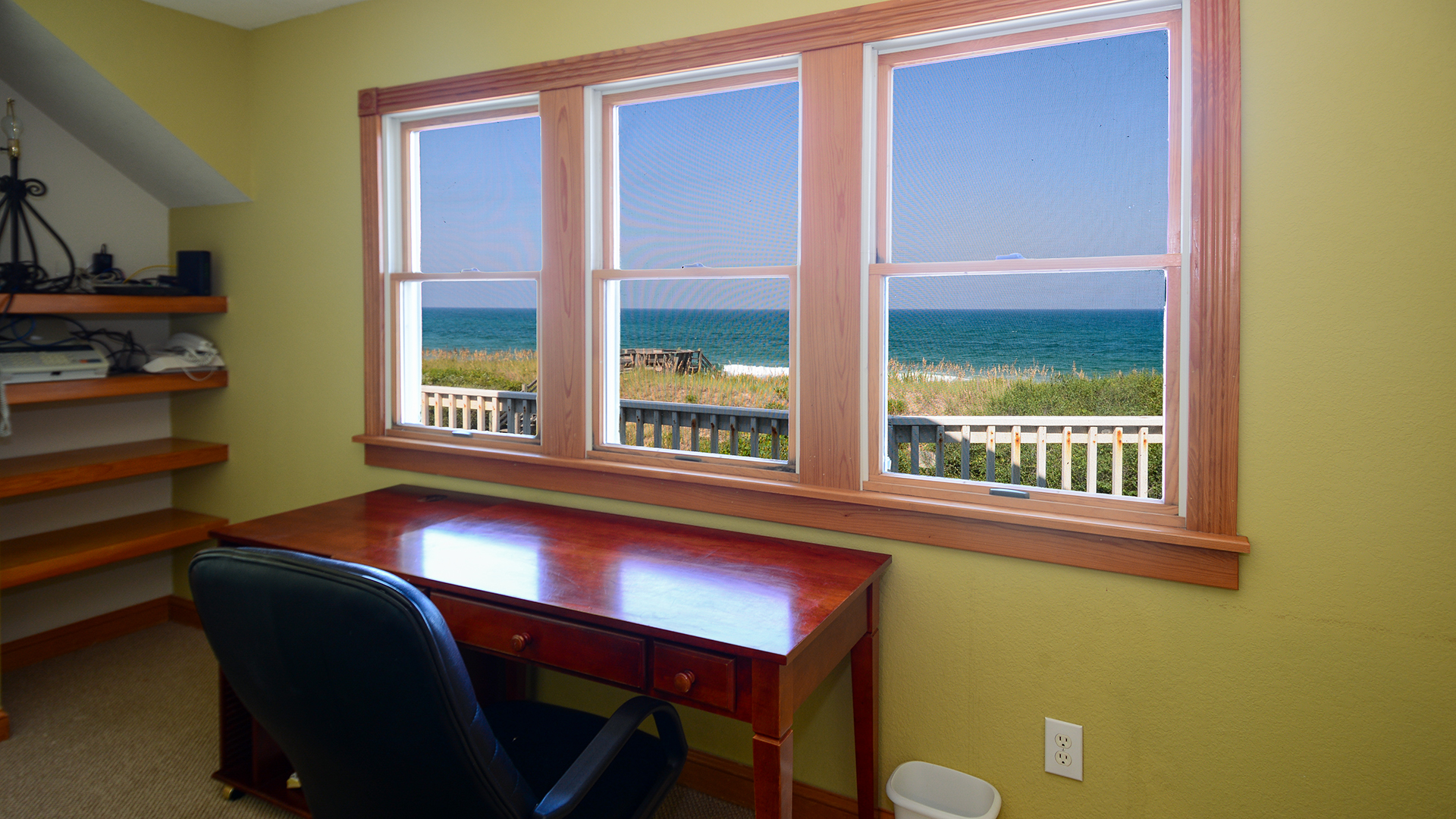 Bleisure on the OBX: 5 Reasons to Work Remotely From the Beach