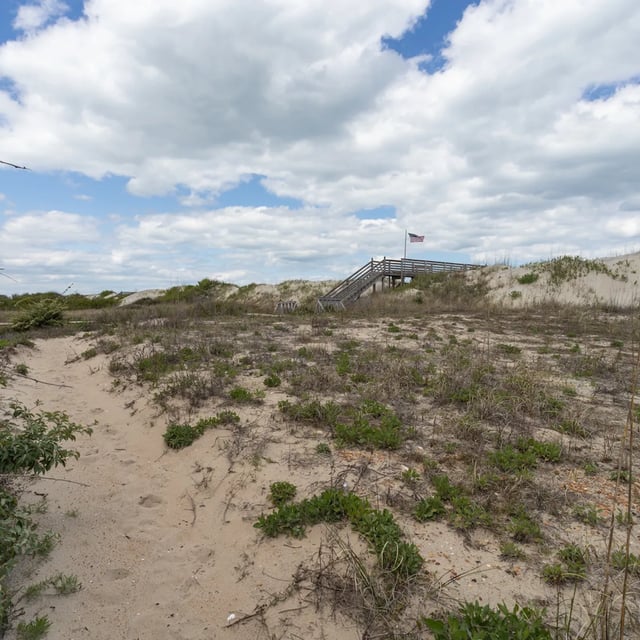 Ocean Sands Q Dunes