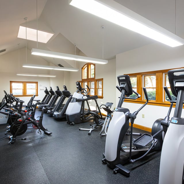 Clubhouse Gym2