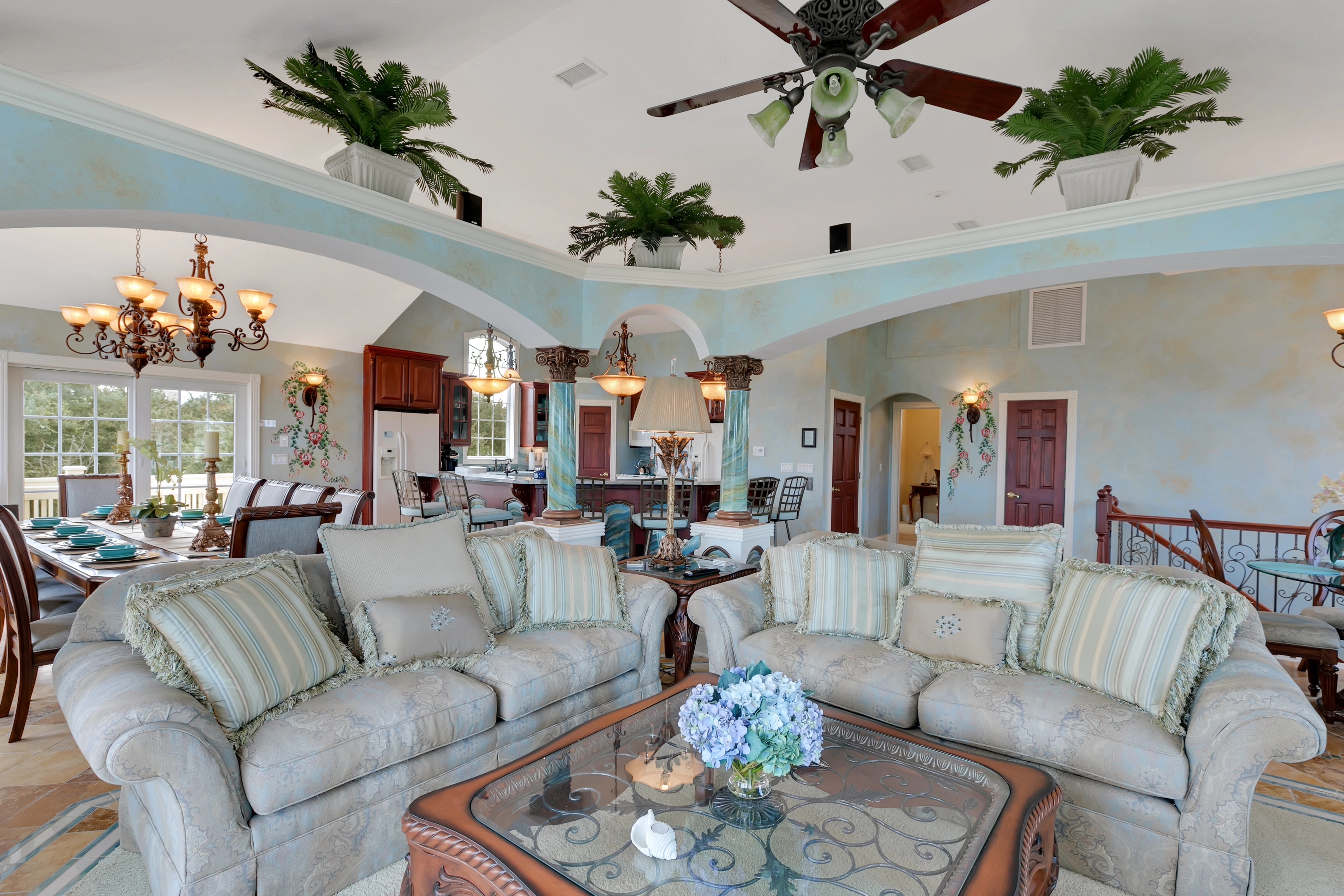 Catch and Relax property image