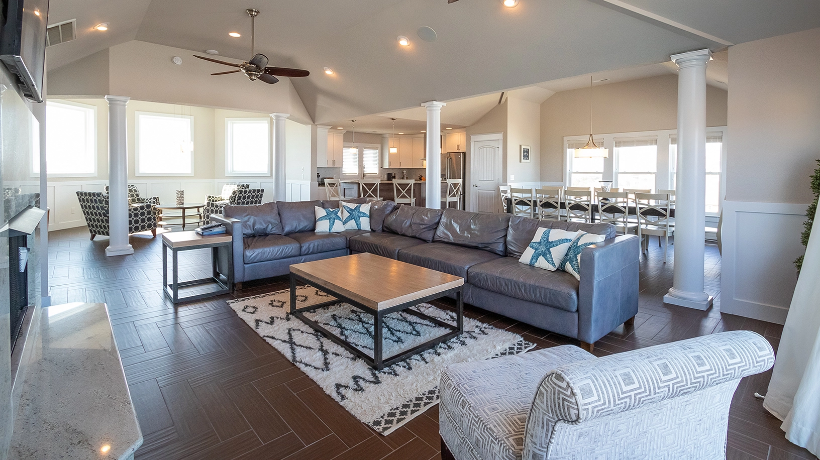 Dolphin Crest property image