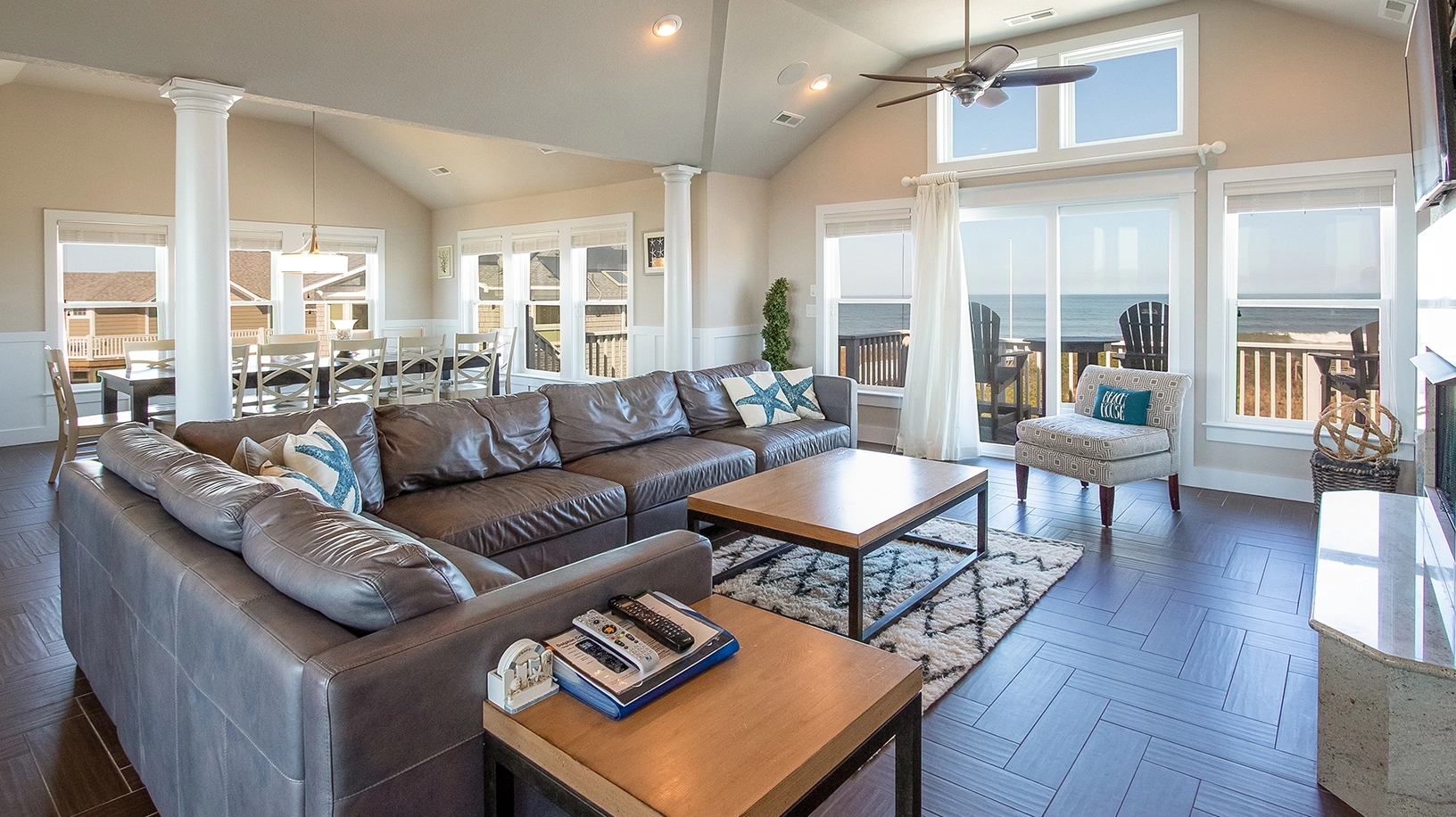 Dolphin Crest property image