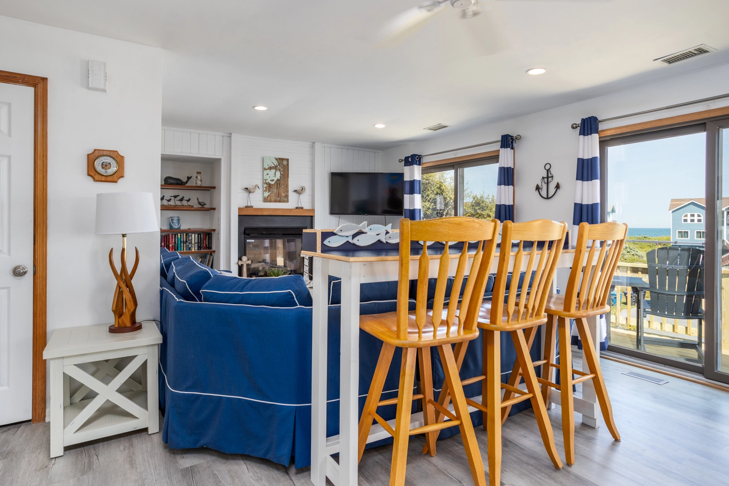 Living on Porpoise property image