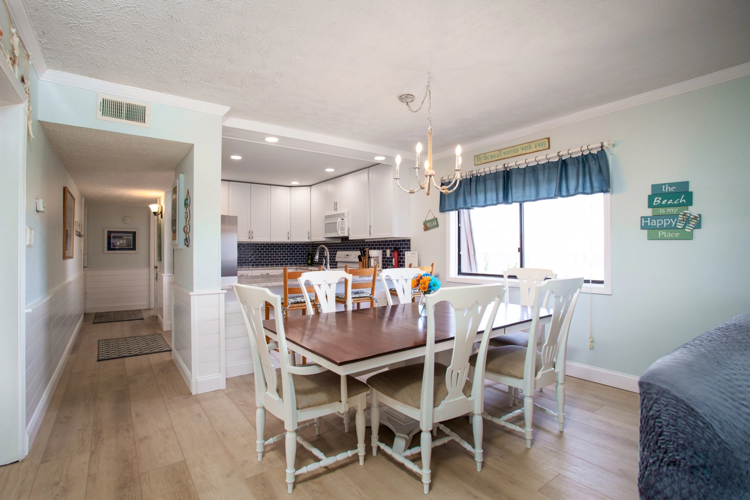 Sun and Shay'd property image