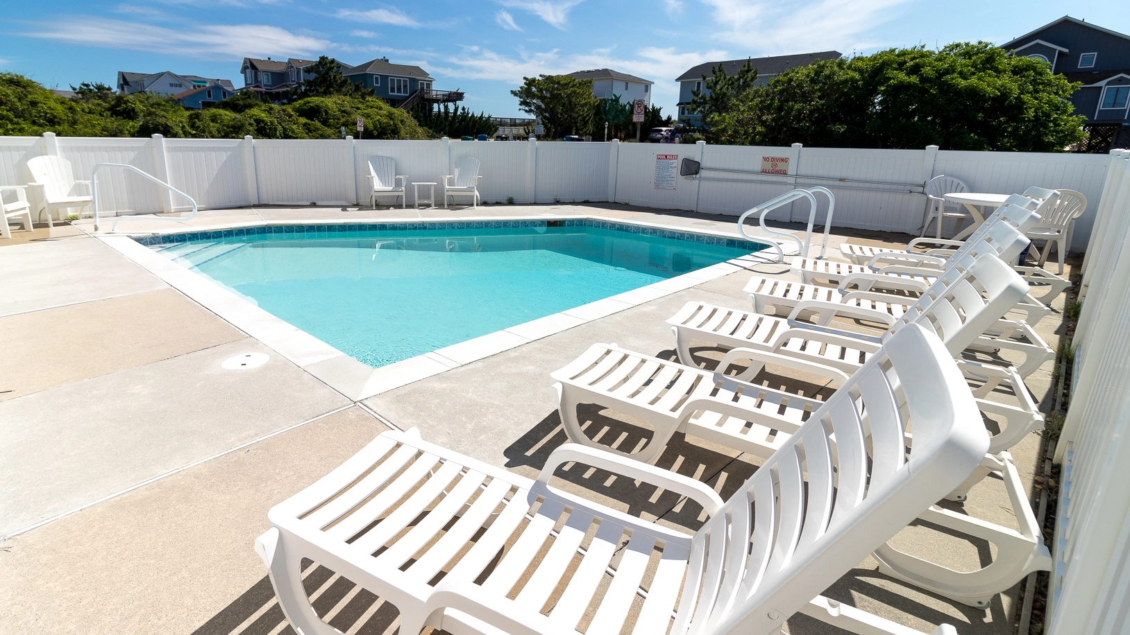 One Lot Back property image