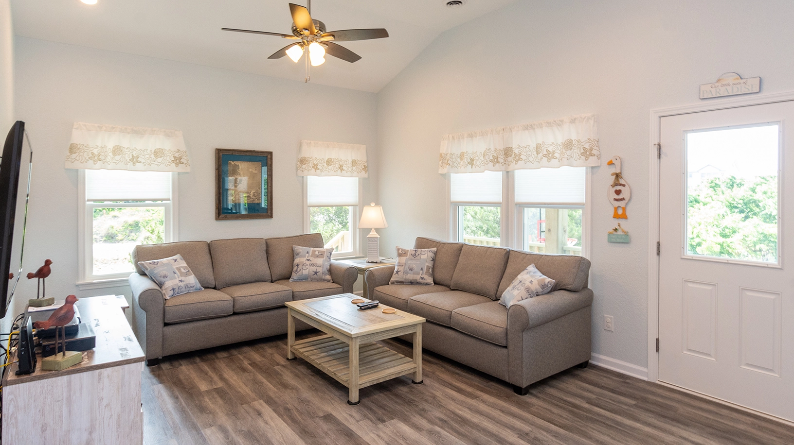 The Four Seas property image