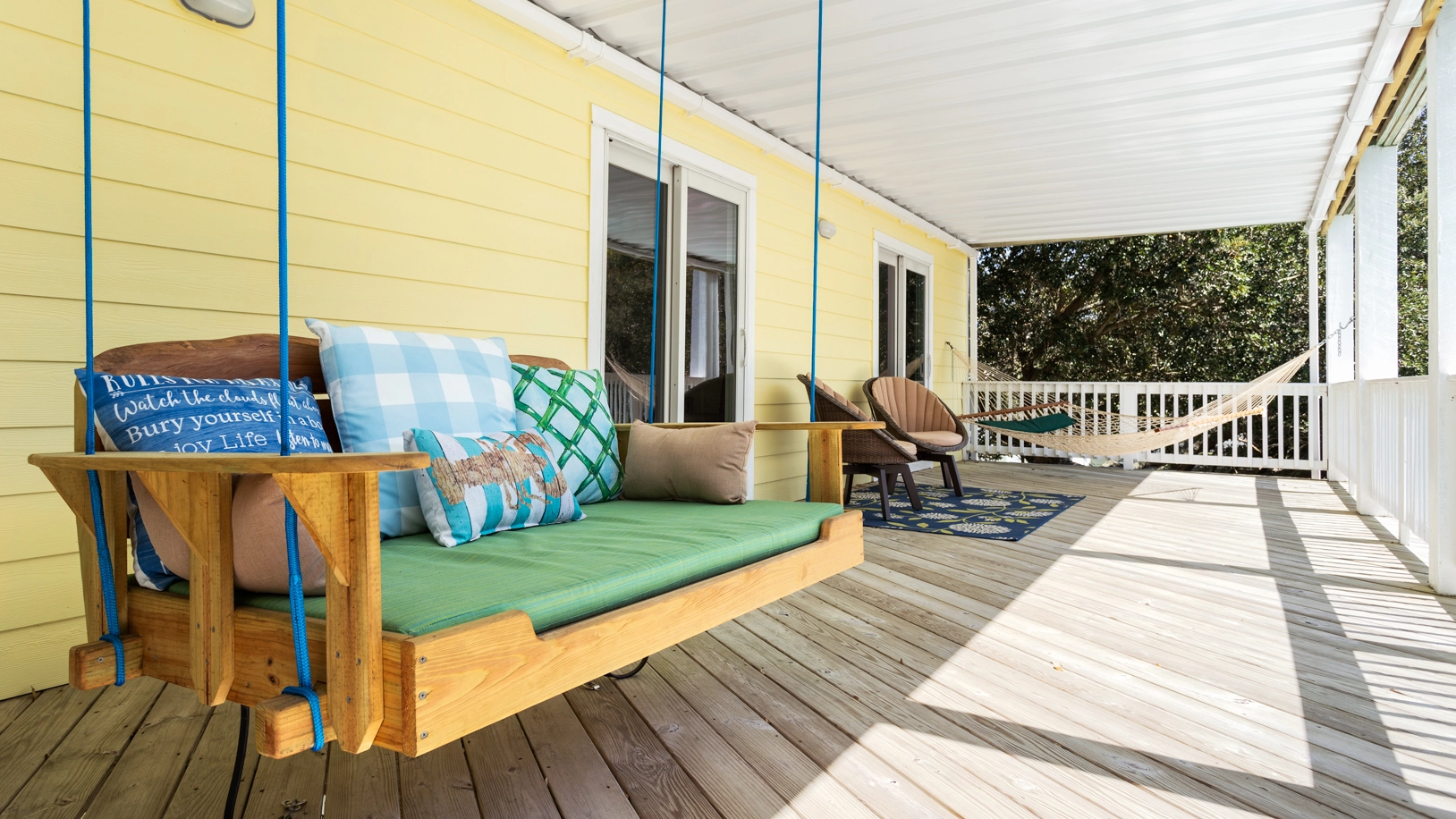 Mellow Yellow property image