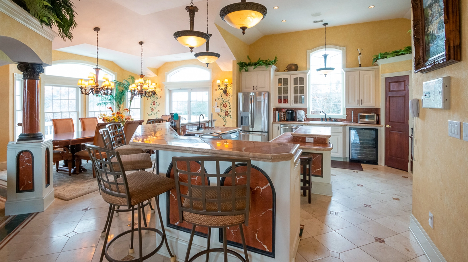 Palm Paradise property image