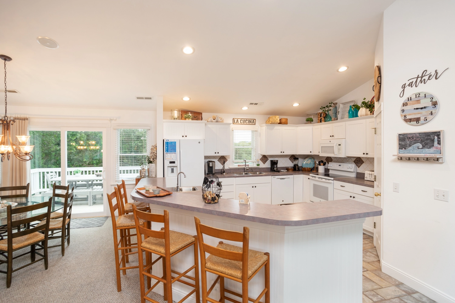 Always Happy Hour property image