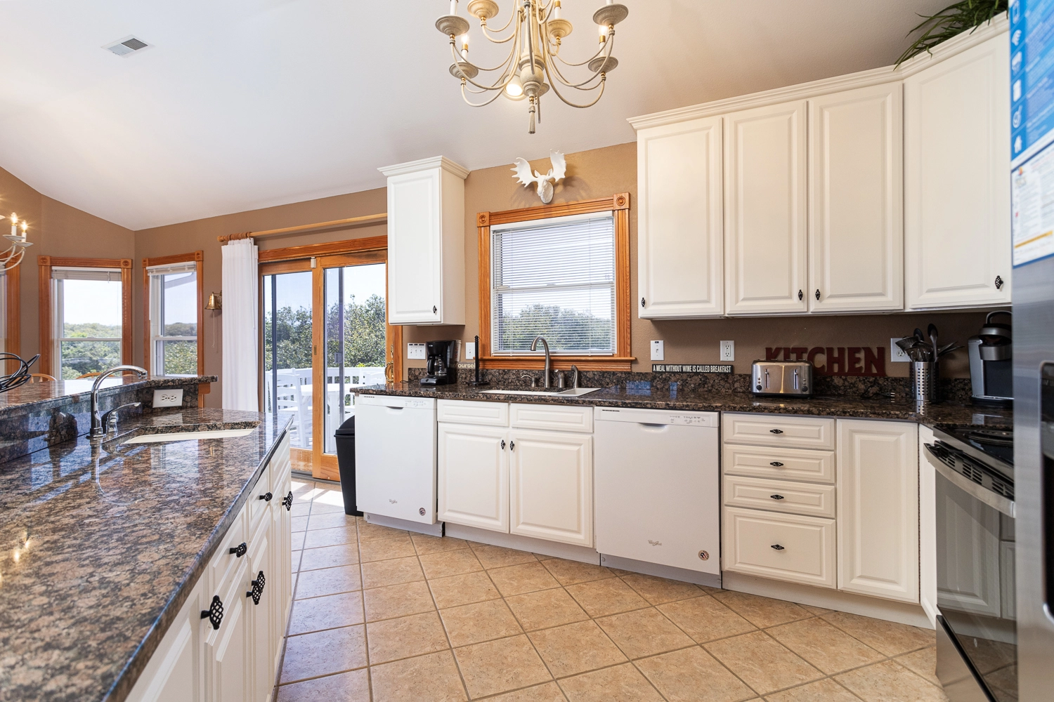 Duck Duck Moose property image