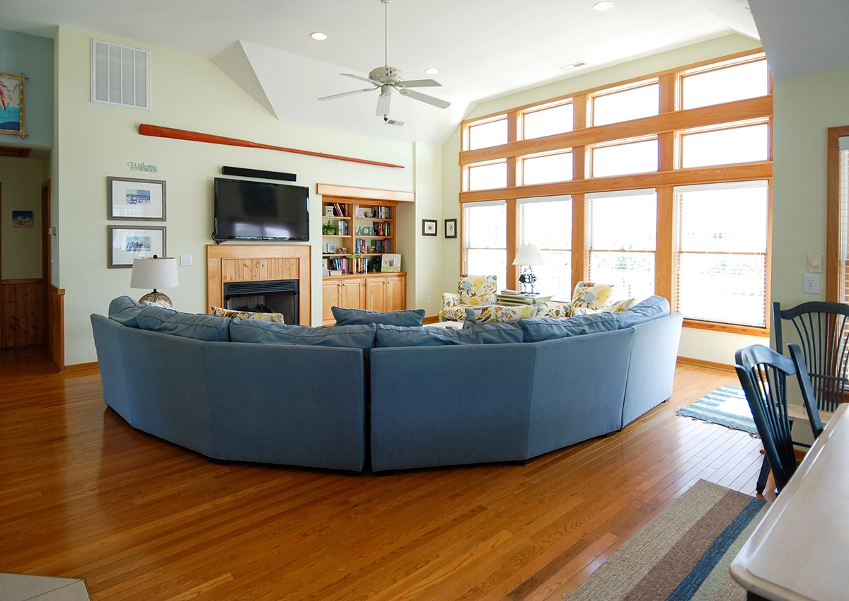 Breakers property image