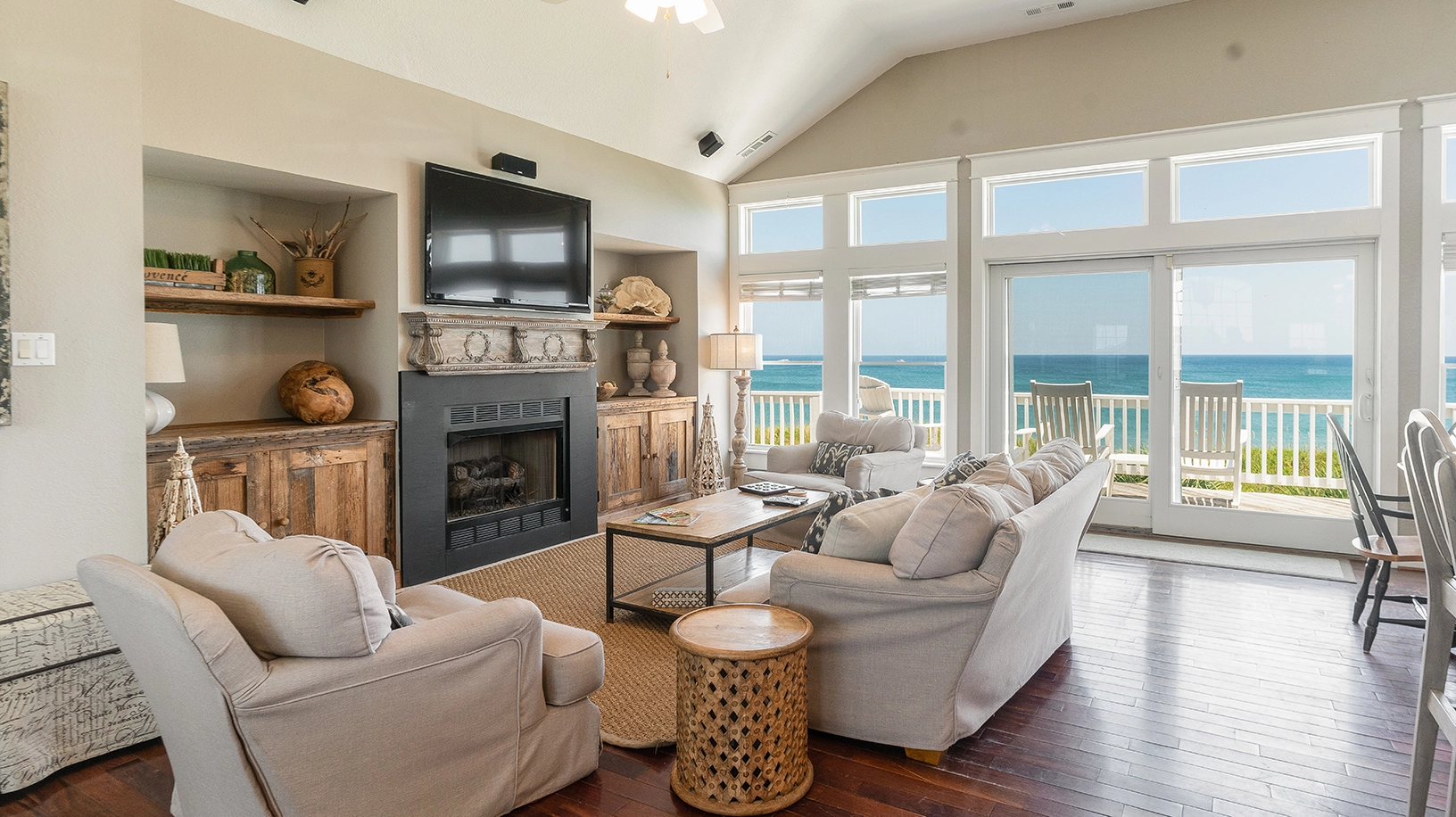 Sea La Vie-Four Seasons property image