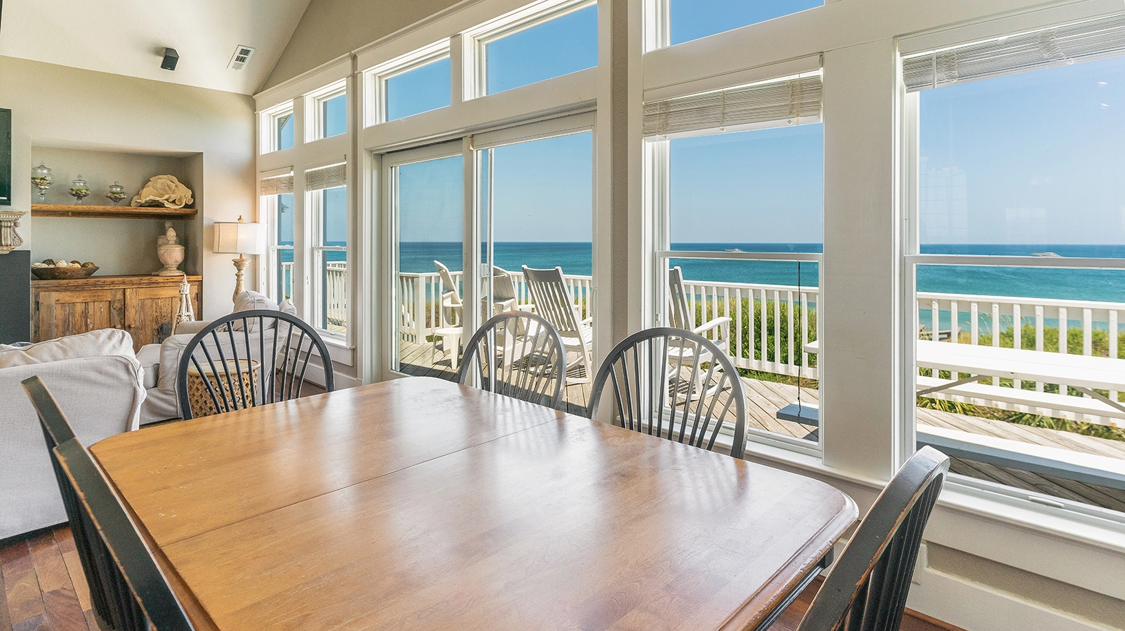 Sea La Vie-Four Seasons property image