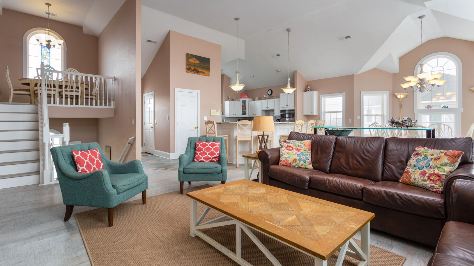 Compass Rose property image