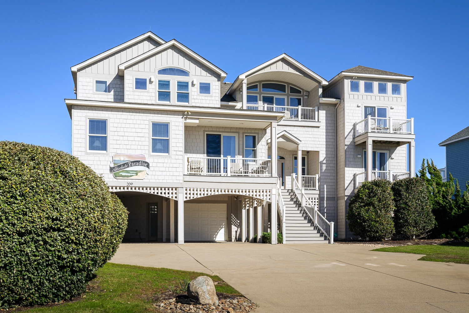 Absolute Paradise property image