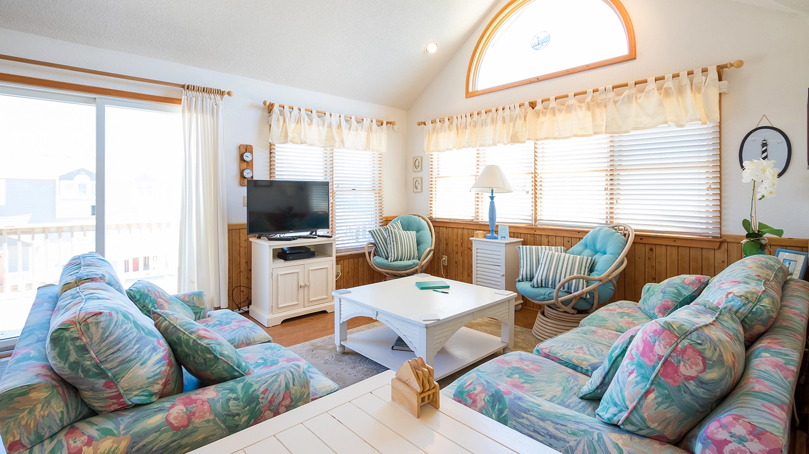 Dolphins Watch property image