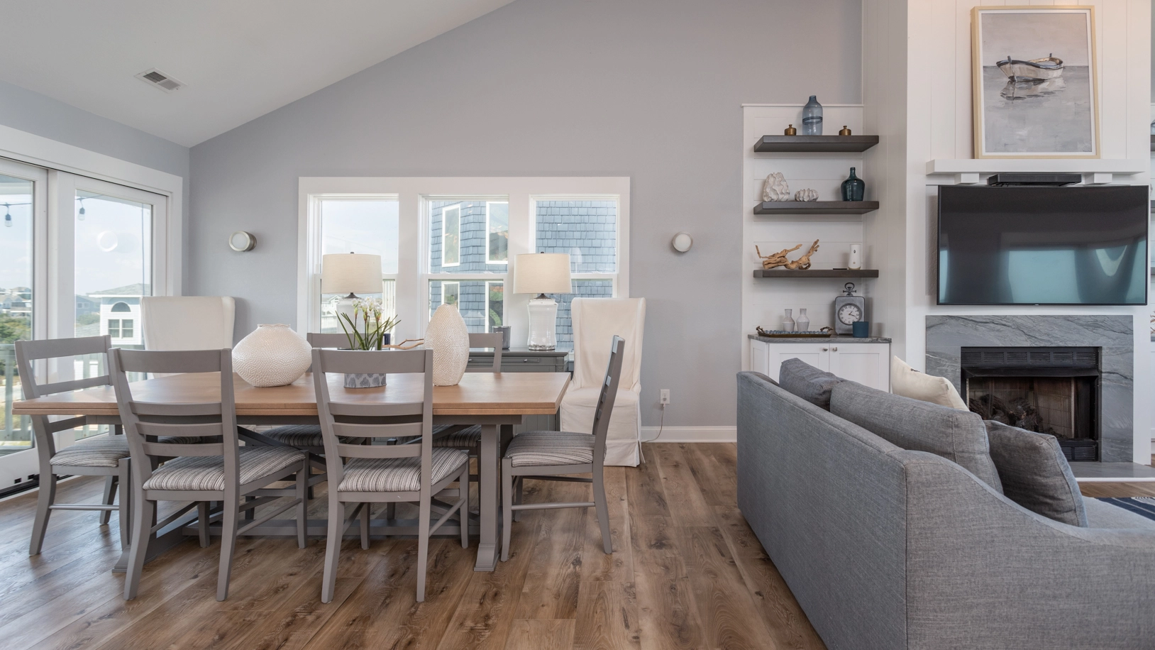 Dances With Waves property image