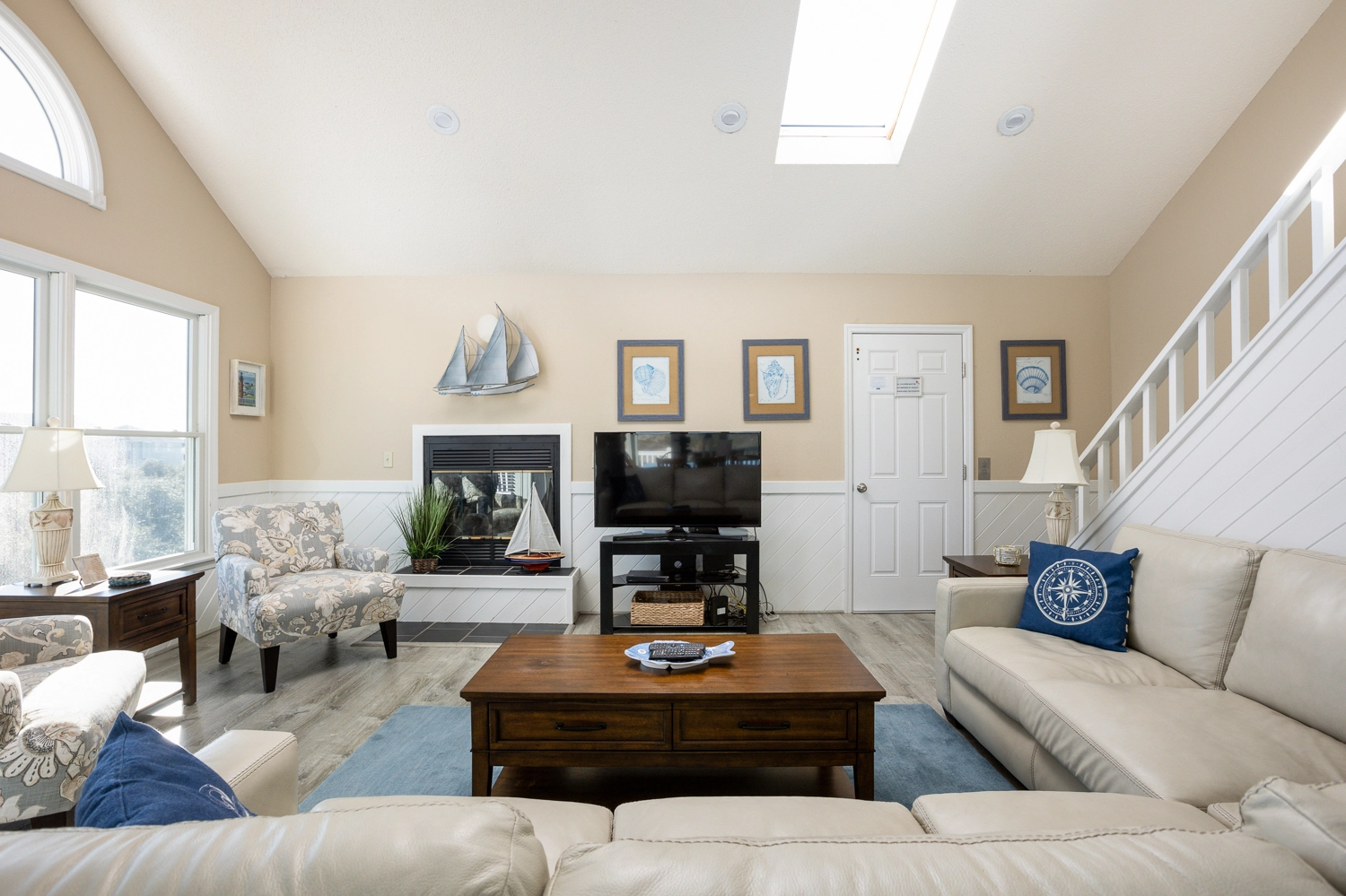 Moonraker property image