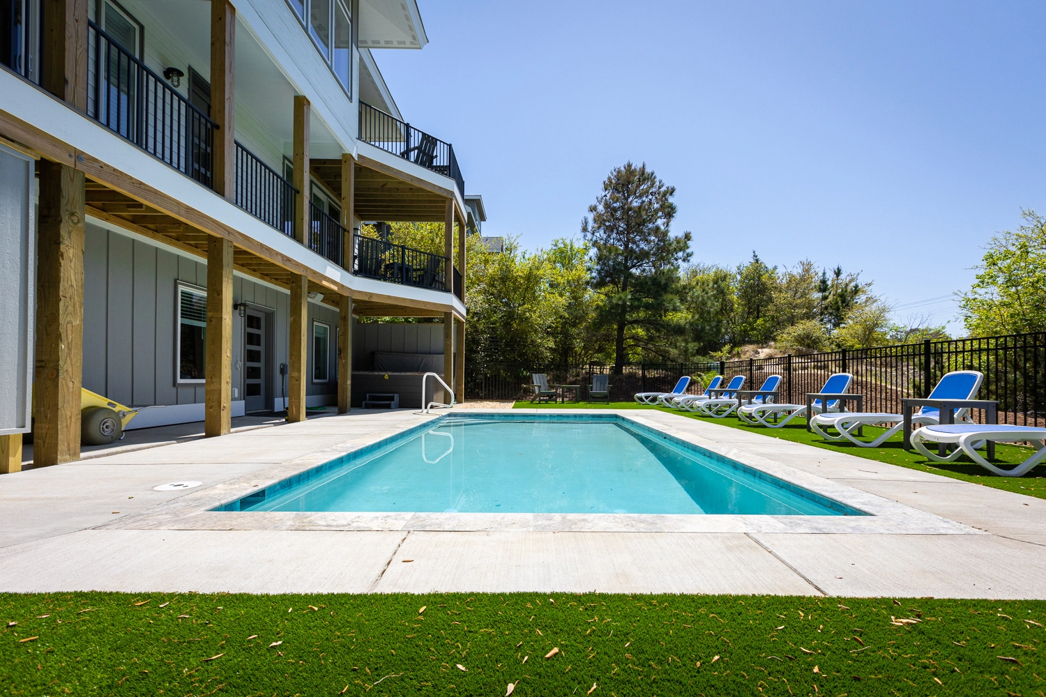 The Metropolitan property image