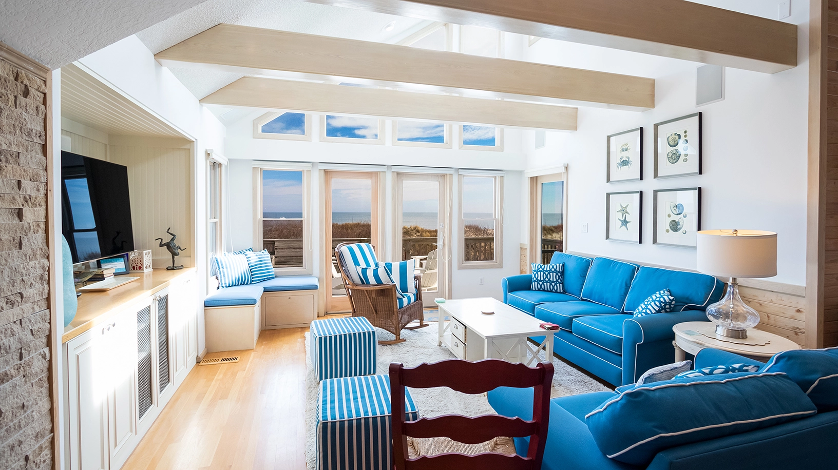 Blue Moon I property image