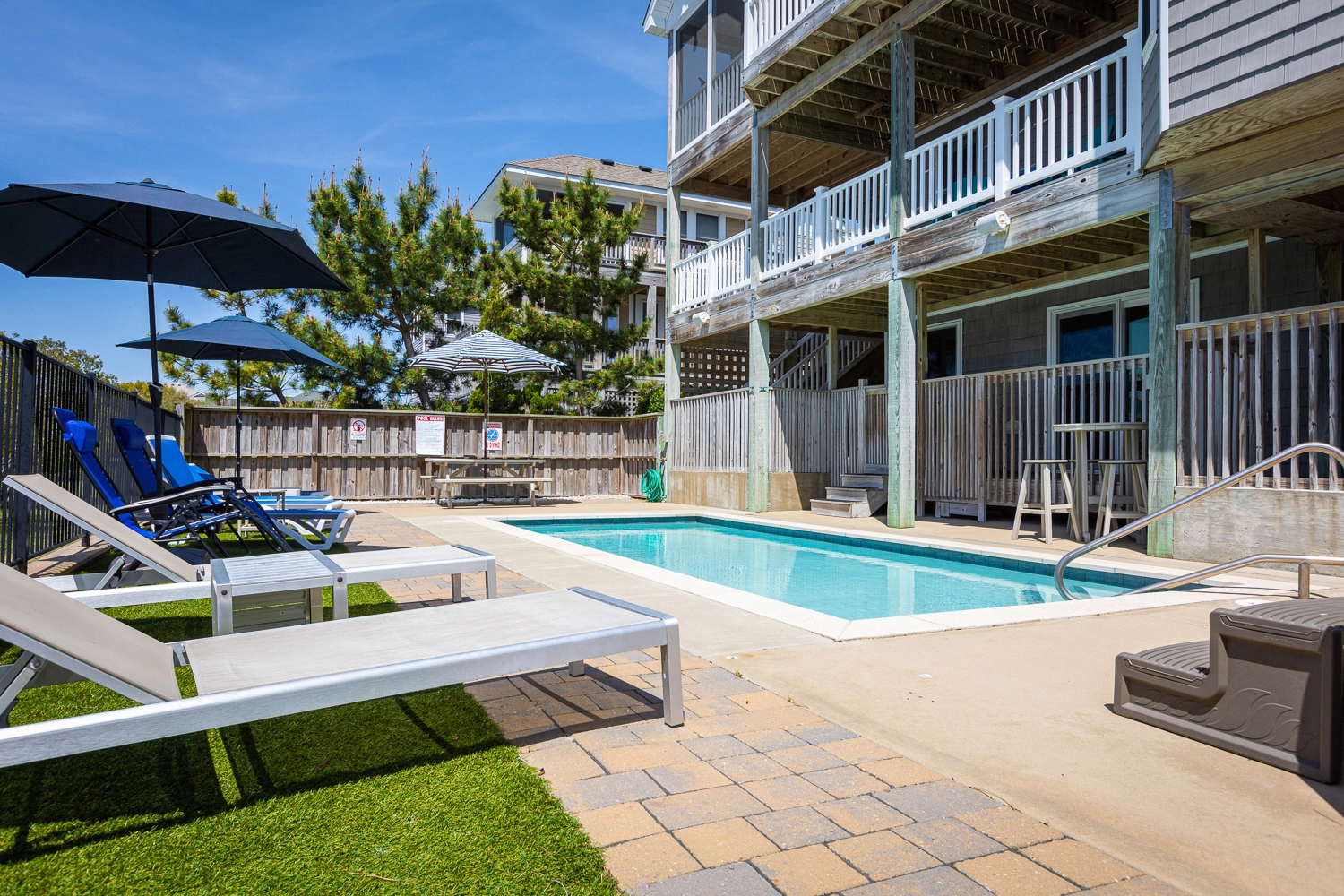 Wine Down property image