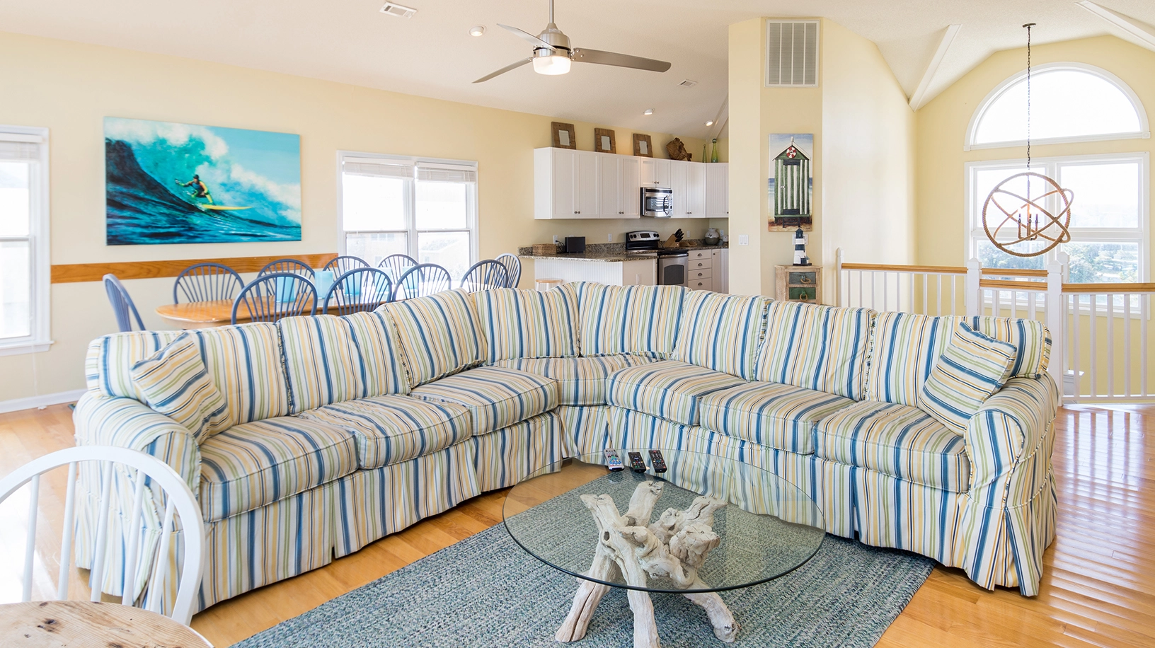 Stayin' by the Sea property image