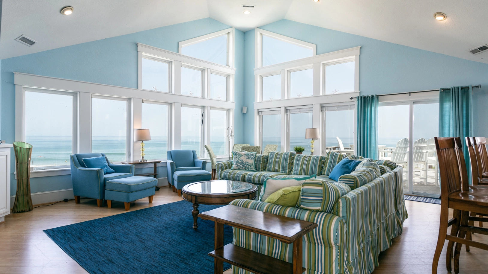 The Breakers II property image