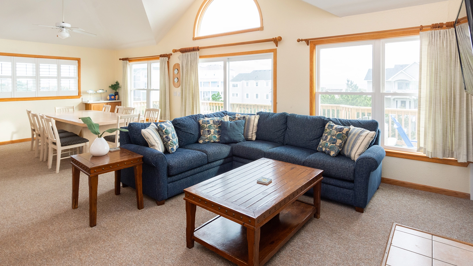 Sunny Daze property image