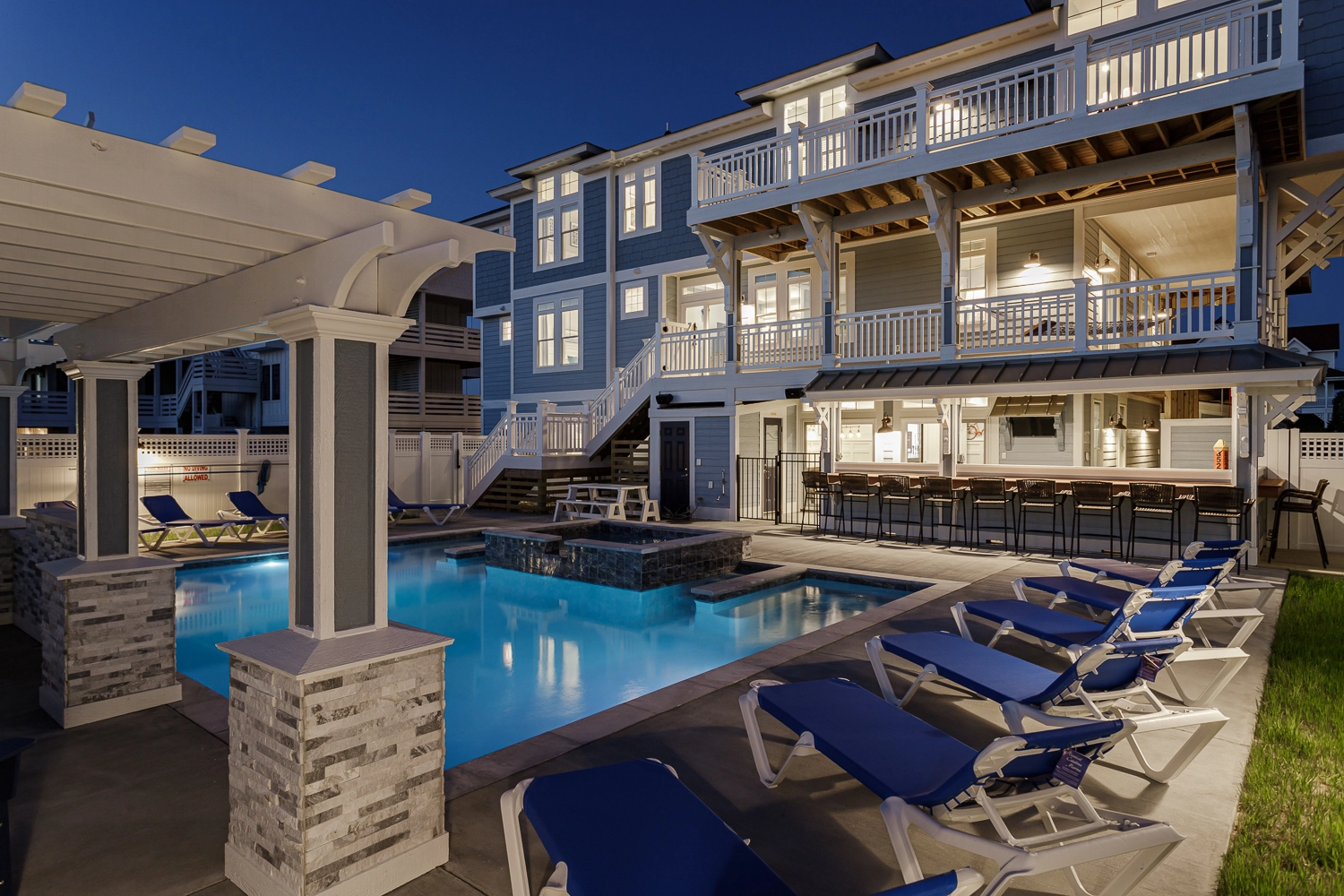 Lighthouse Luxury property image