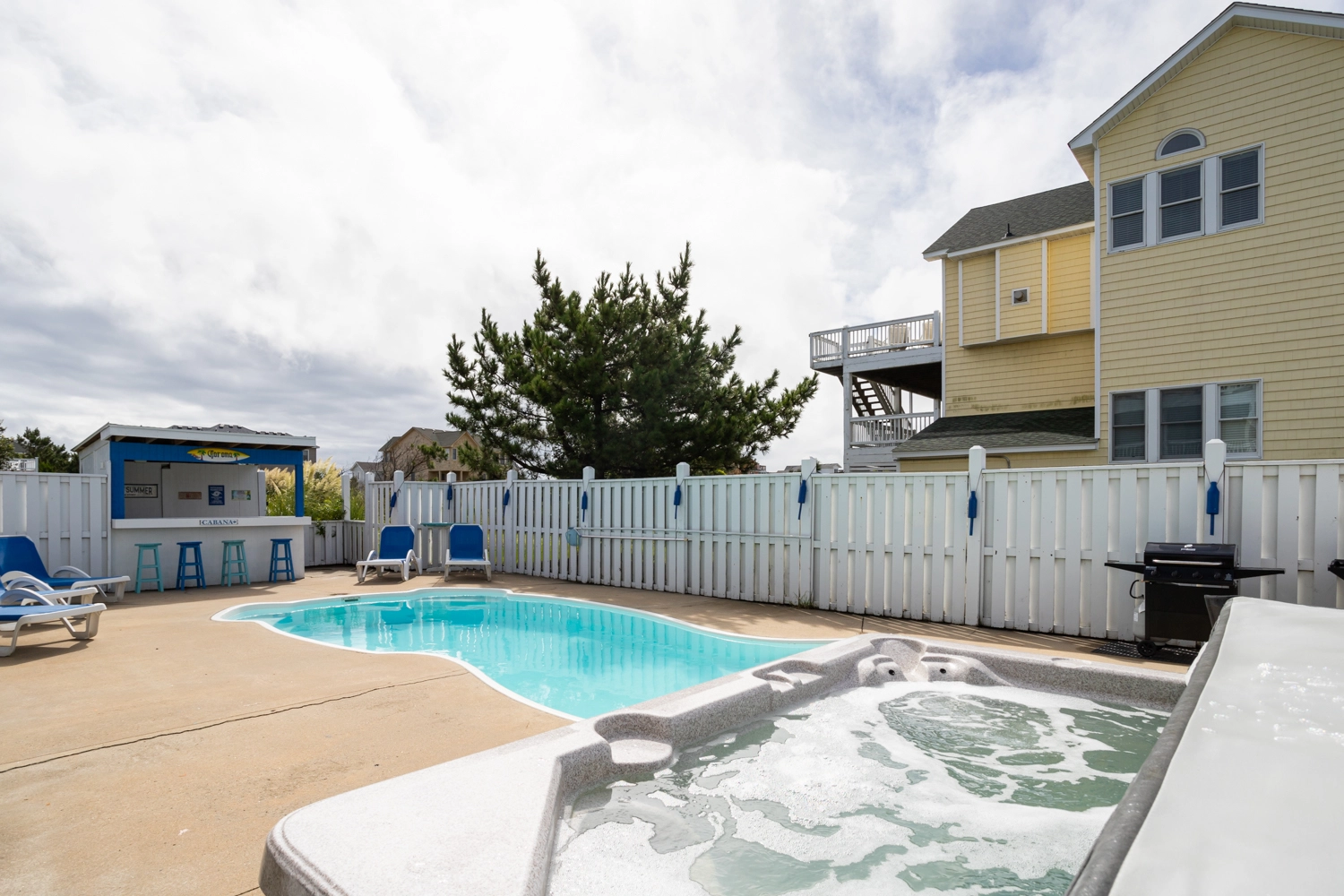 Ocean Dreams property image