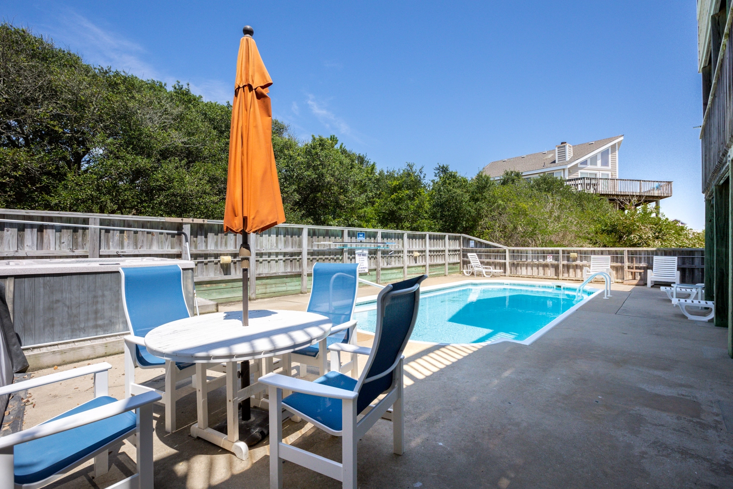 To The Beach property image