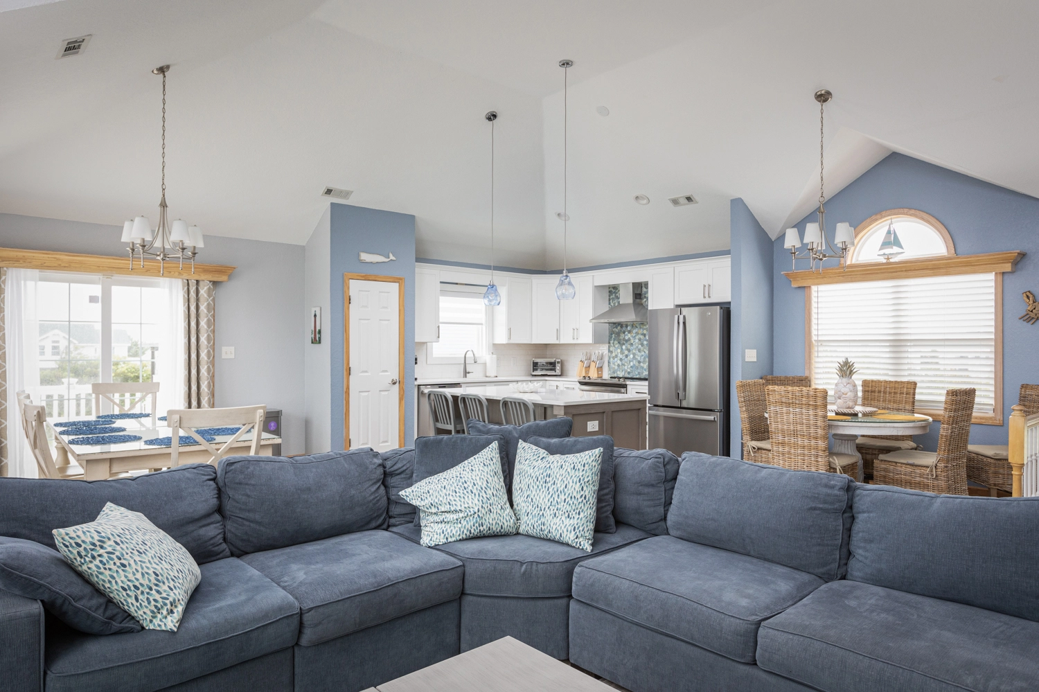 Corolla Sol property image