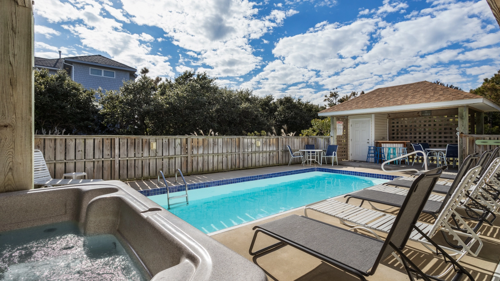 Whale, Hello There property image