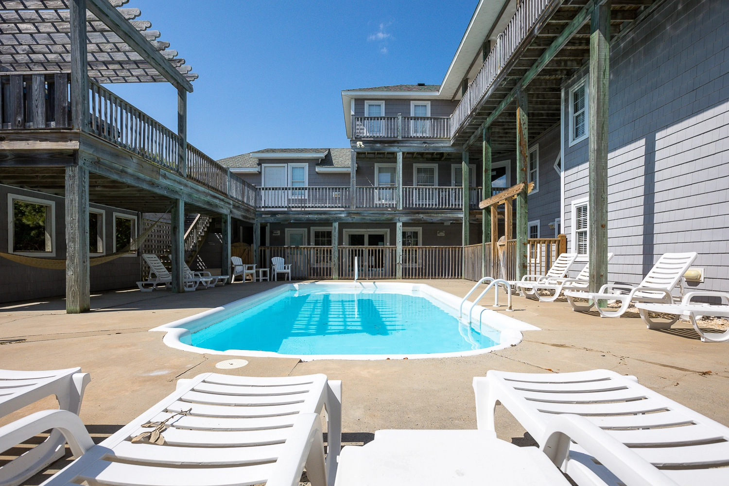 Sandy Waters property image