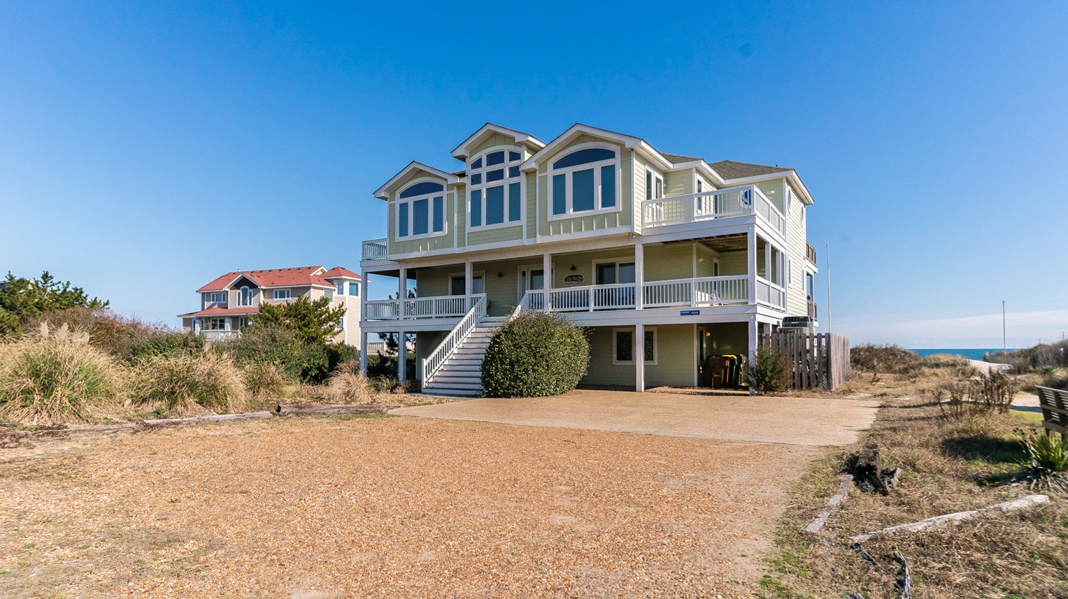 Seven by the Sea property image