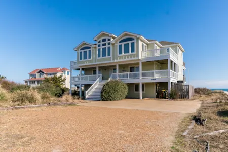 Seven by the Sea property image