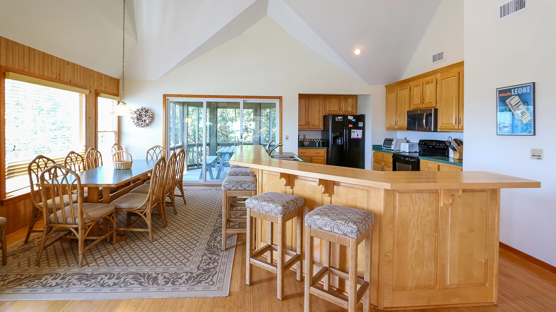 Taylor property image