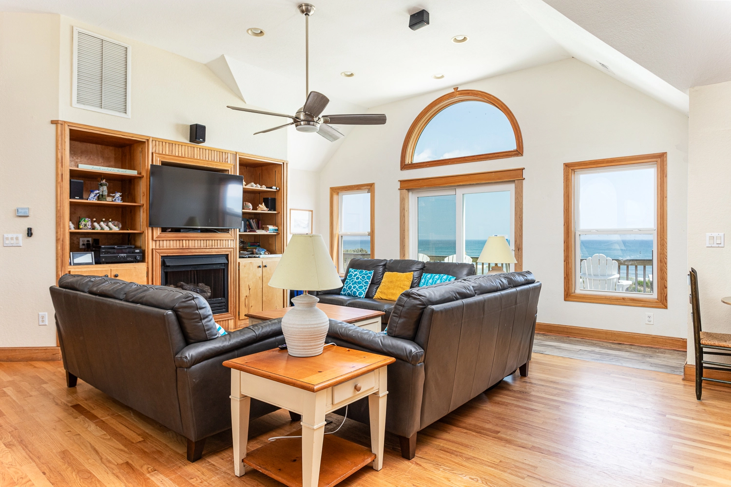 Sun UP property image