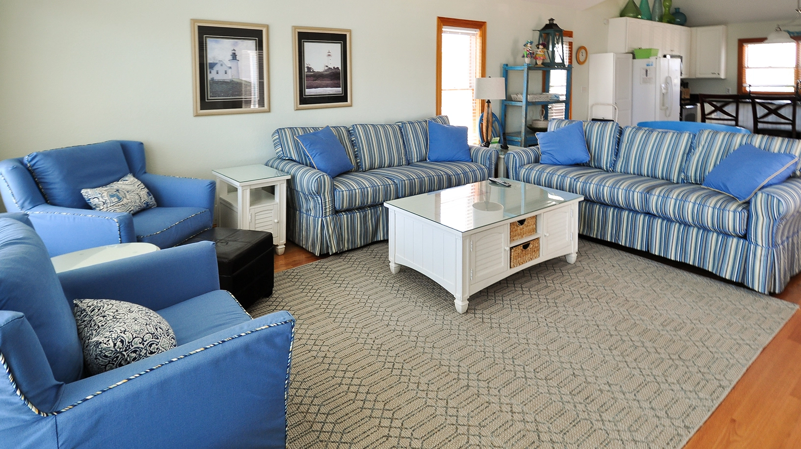 Captain and Crew property image