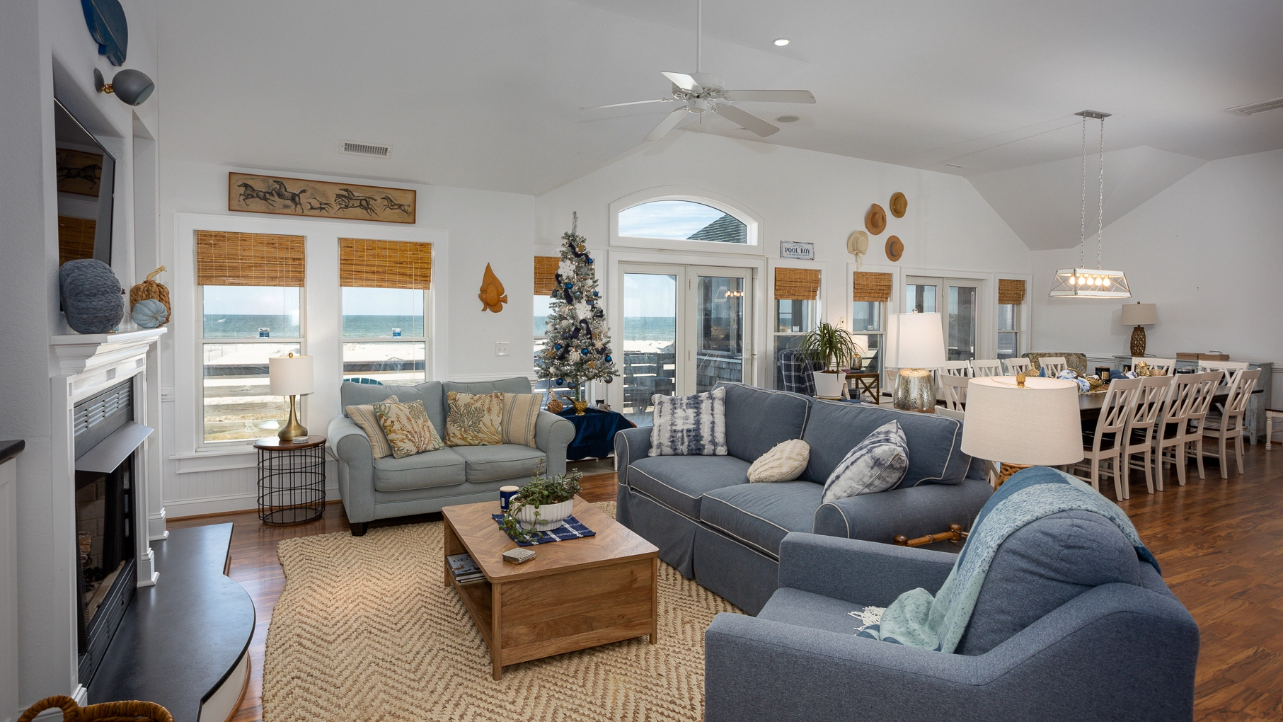 Oceans 8 property image