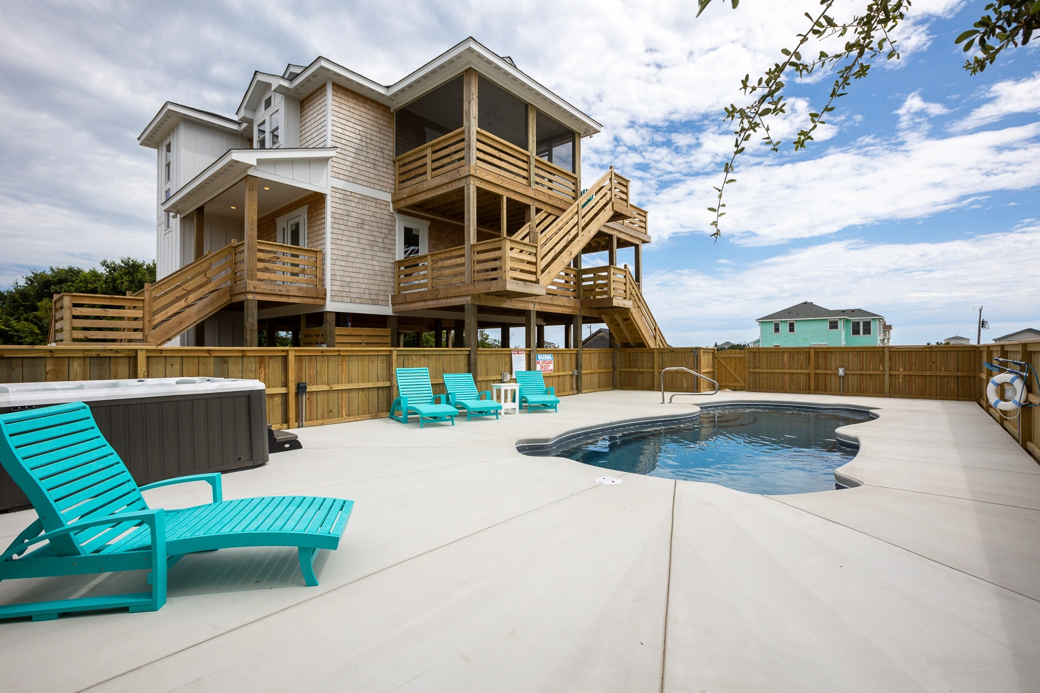 Top of the Swan property image