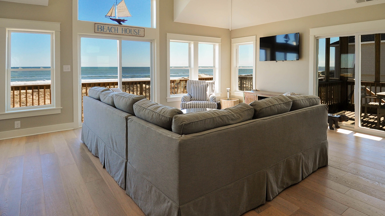 Pinch Me Again property image