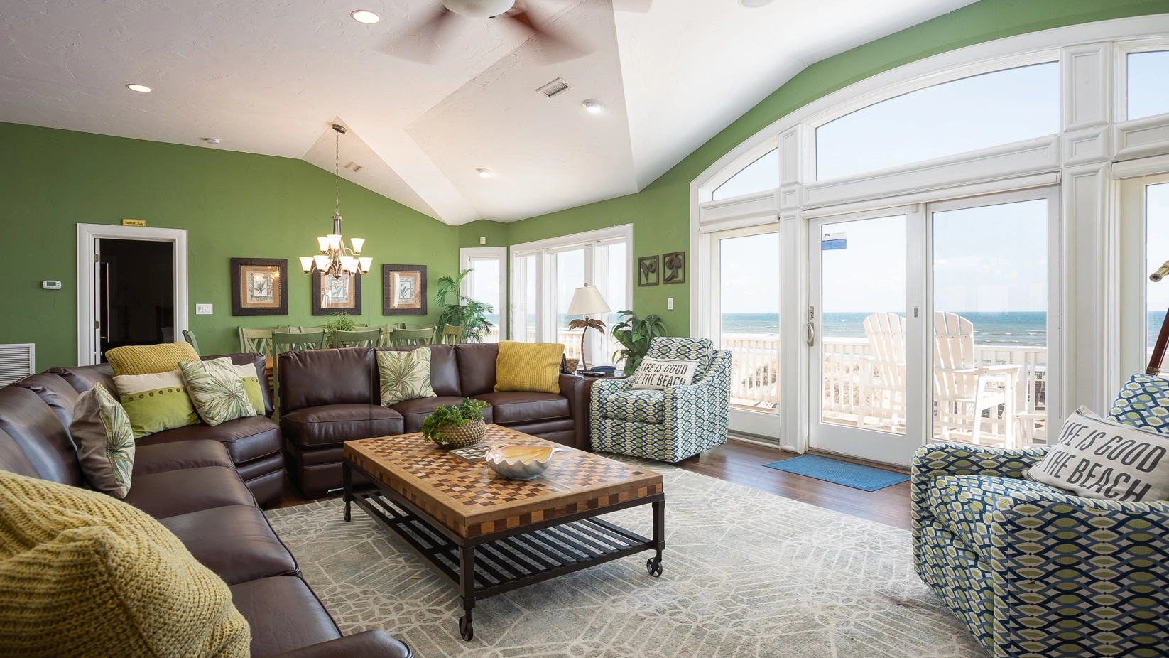 Life is Golden property image