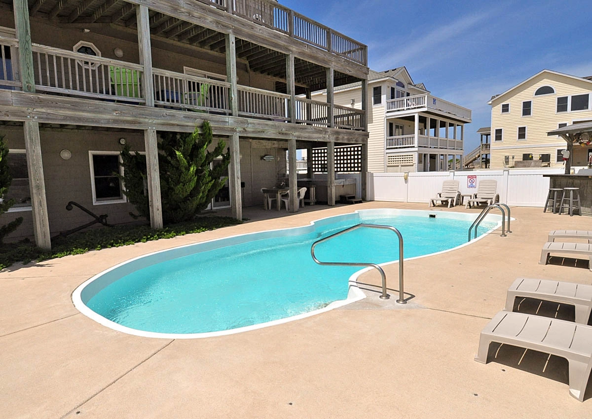 Down the Hatch property image