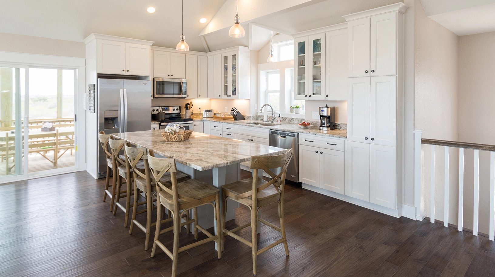 Queen of Carova property image