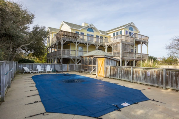 Whalecome to the Beach property image
