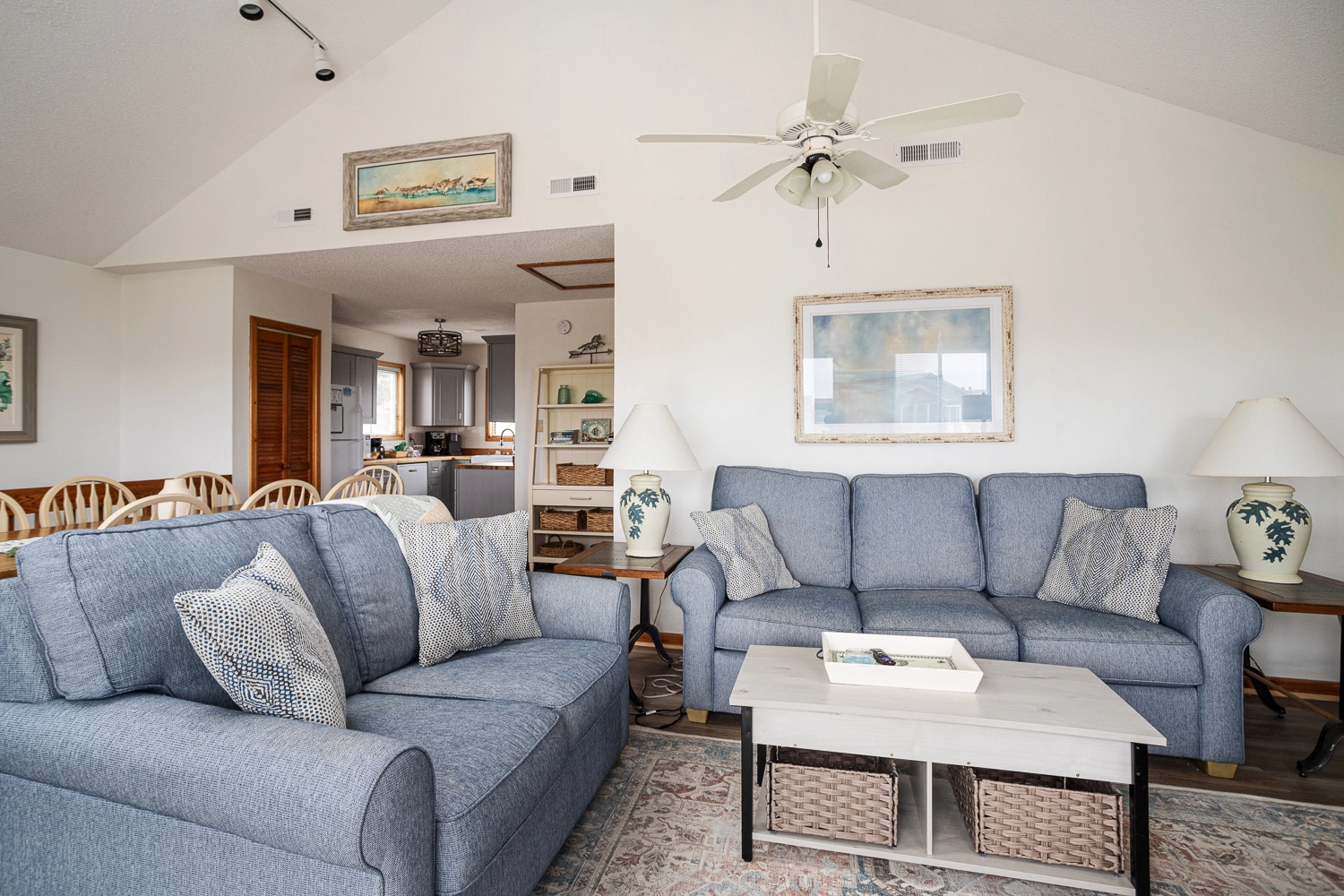 Walking on Sunshine property image